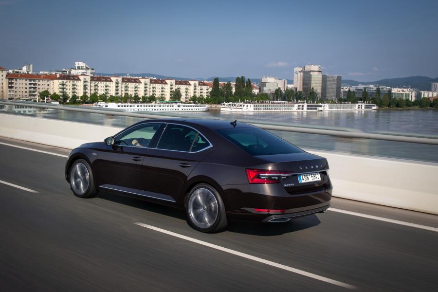  Skoda Superb Laurin & Klement 2019 года  (WW) (фото 21 из 93)
